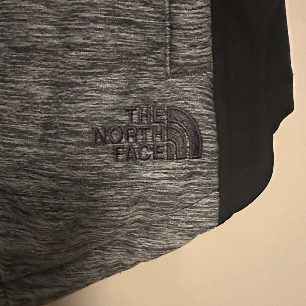 The North Face Gray & Black Hooded Tapered Utility Jacket Size XL - Picture 5 of 5